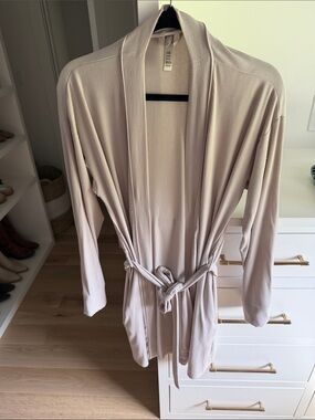 SKIMS taupe ribbed lounge robe